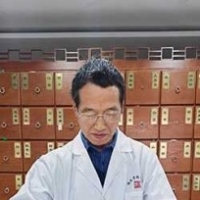 从质疑到钦佩：一个医生的“傻气”感动了整个科室