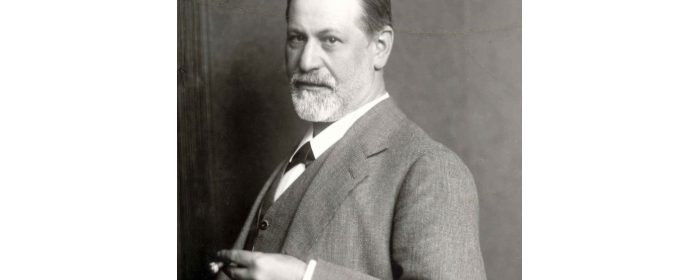 弗洛伊德：即便往事不再重提，过去也没有真的过去。(转载)