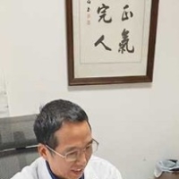 不服输的“暖医生”